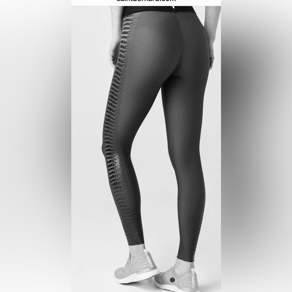High-Rise crocodile Detail Leggings